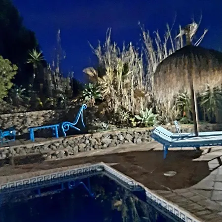 Attico Montes With Private Pool Country house
