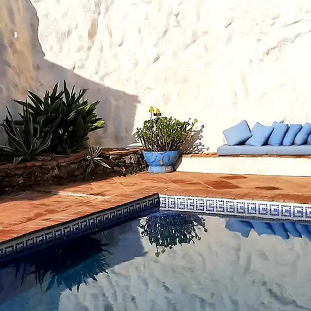 Country house Attico Montes With Private Pool