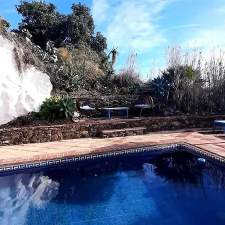 Attico Montes With Private Pool Country house *